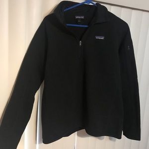 Women’s Patagonia sweater
